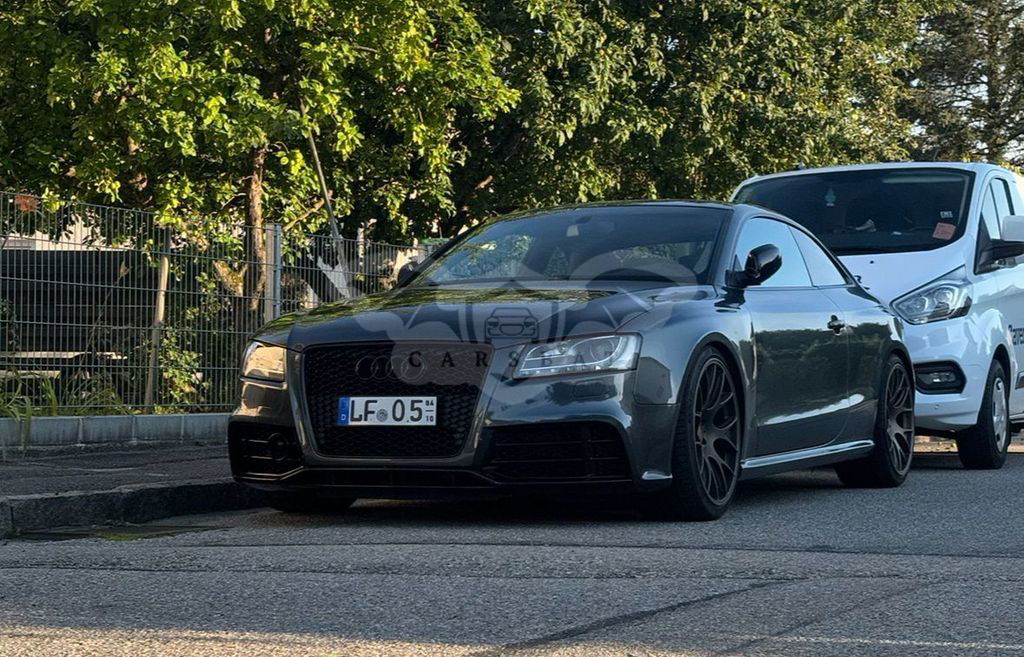 Audi RS5 2010