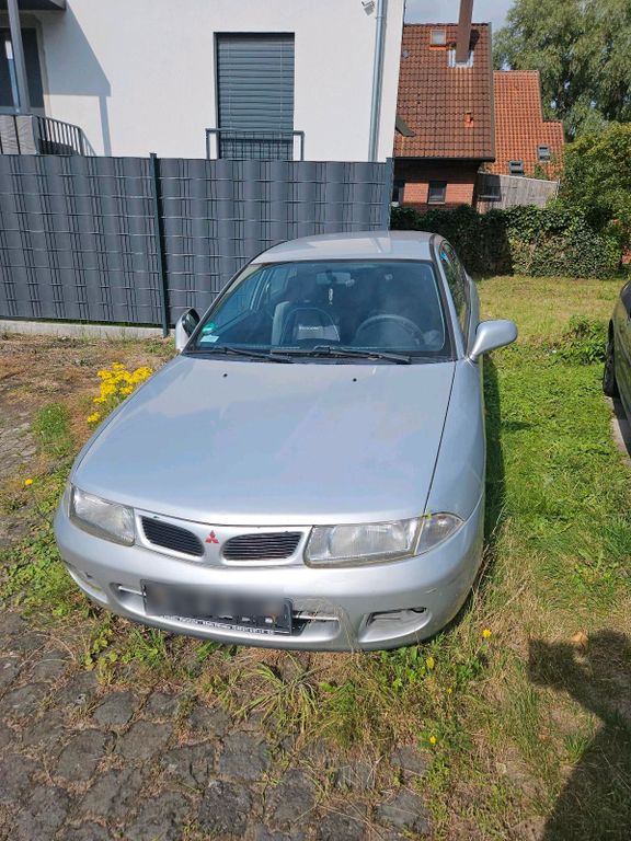 Mitsubishi Carisma 1997