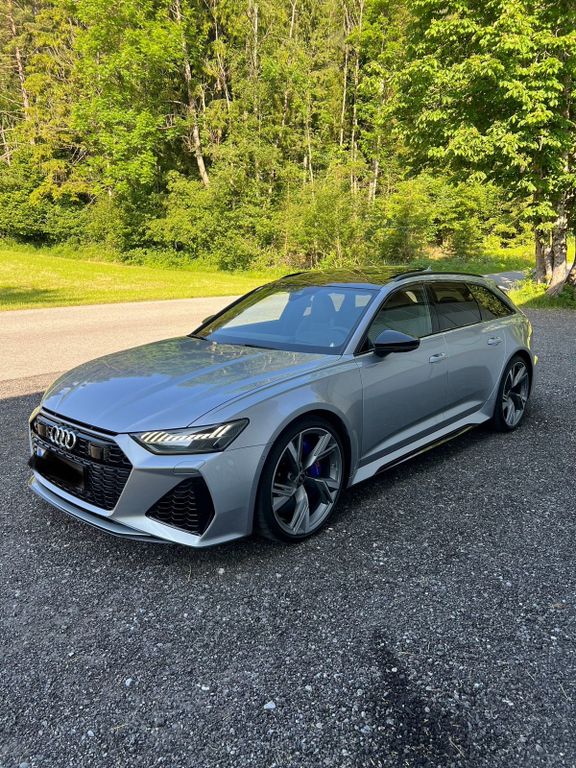 Audi A8 2021