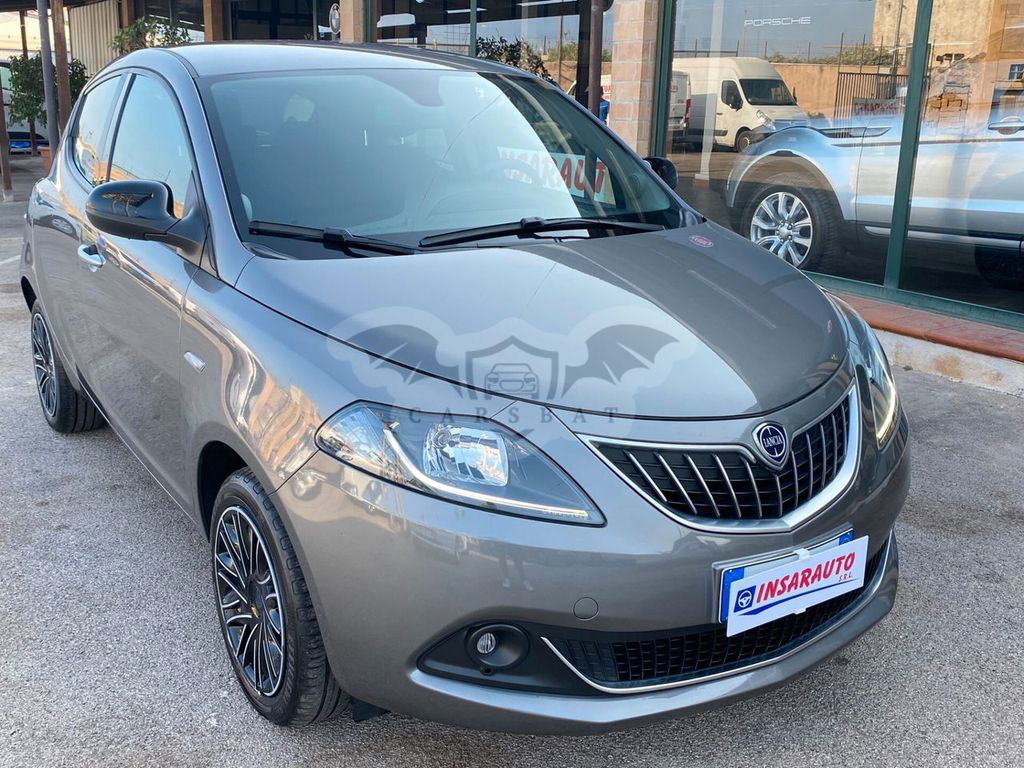 Lancia Ypsilon 2022