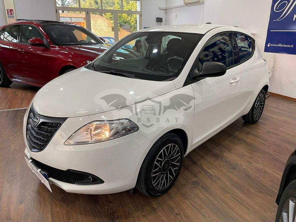 Lancia Ypsilon 2014