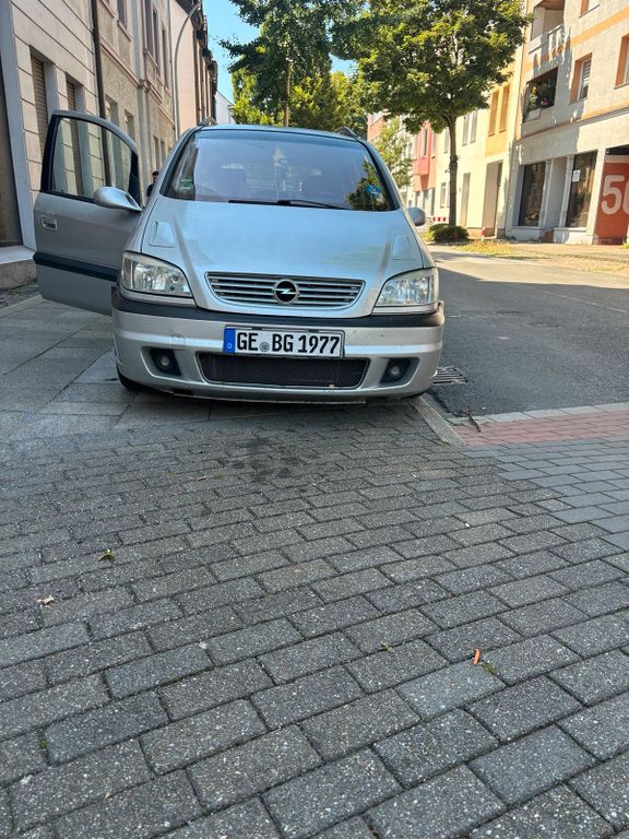 Opel Zafira 2002