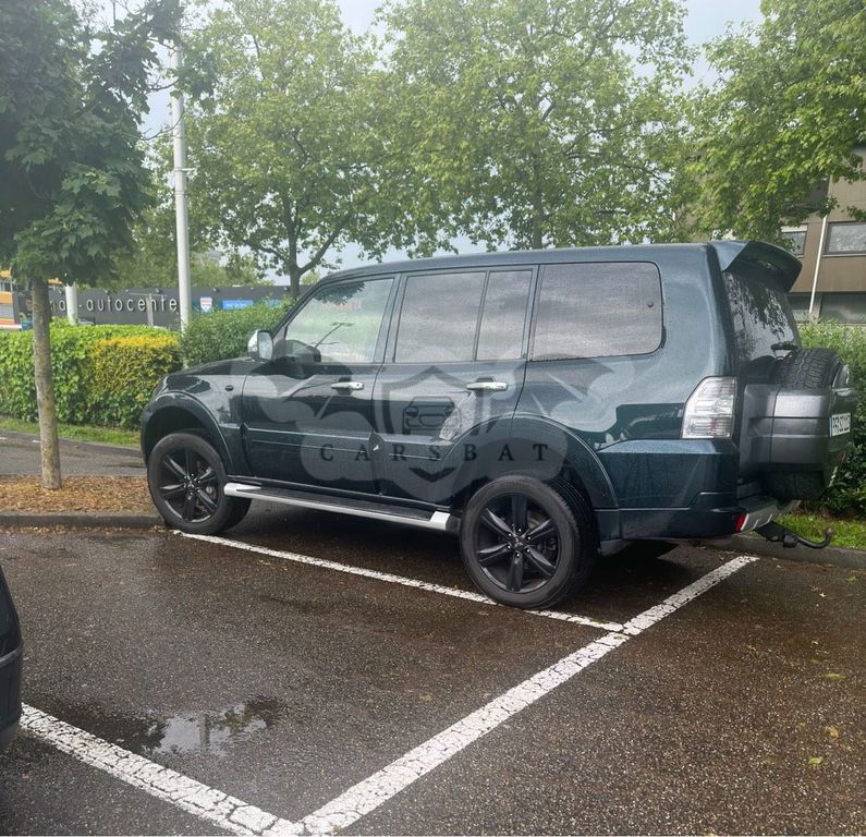 Mitsubishi Pajero 2015