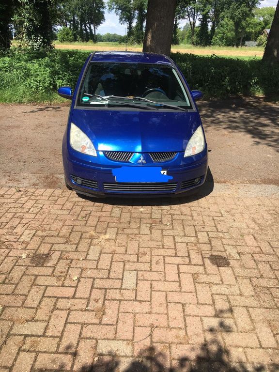 Mitsubishi Colt 2006