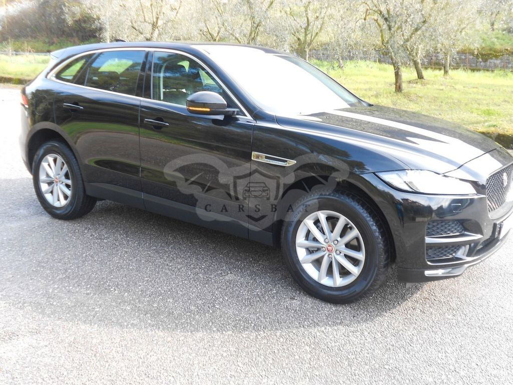 Jaguar F-Pace 2016