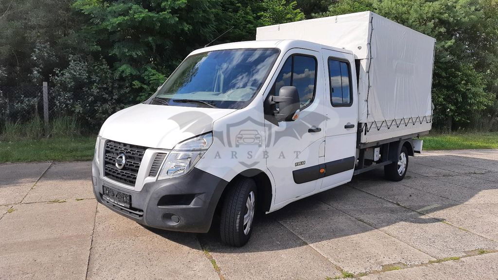 Nissan NV400 2013
