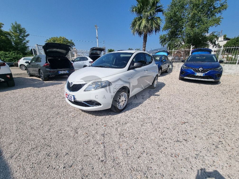 Lancia Ypsilon 2016