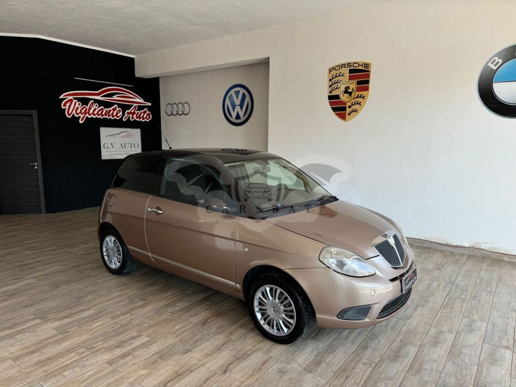 Lancia Ypsilon 2007