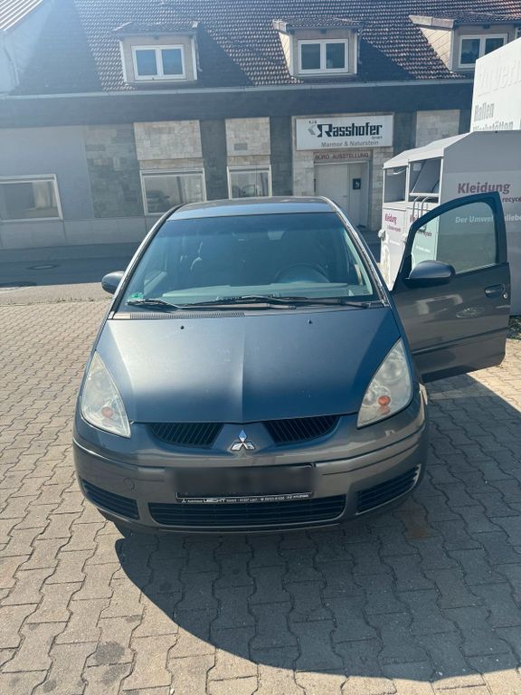 Mitsubishi Colt 2006