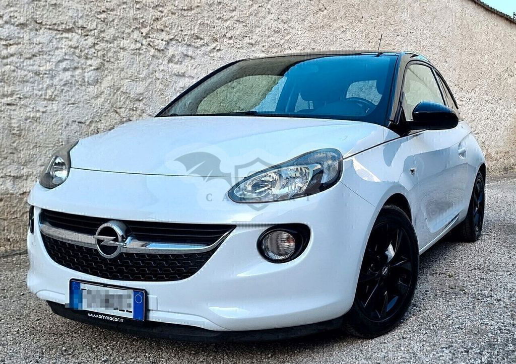 Opel Adam 2016