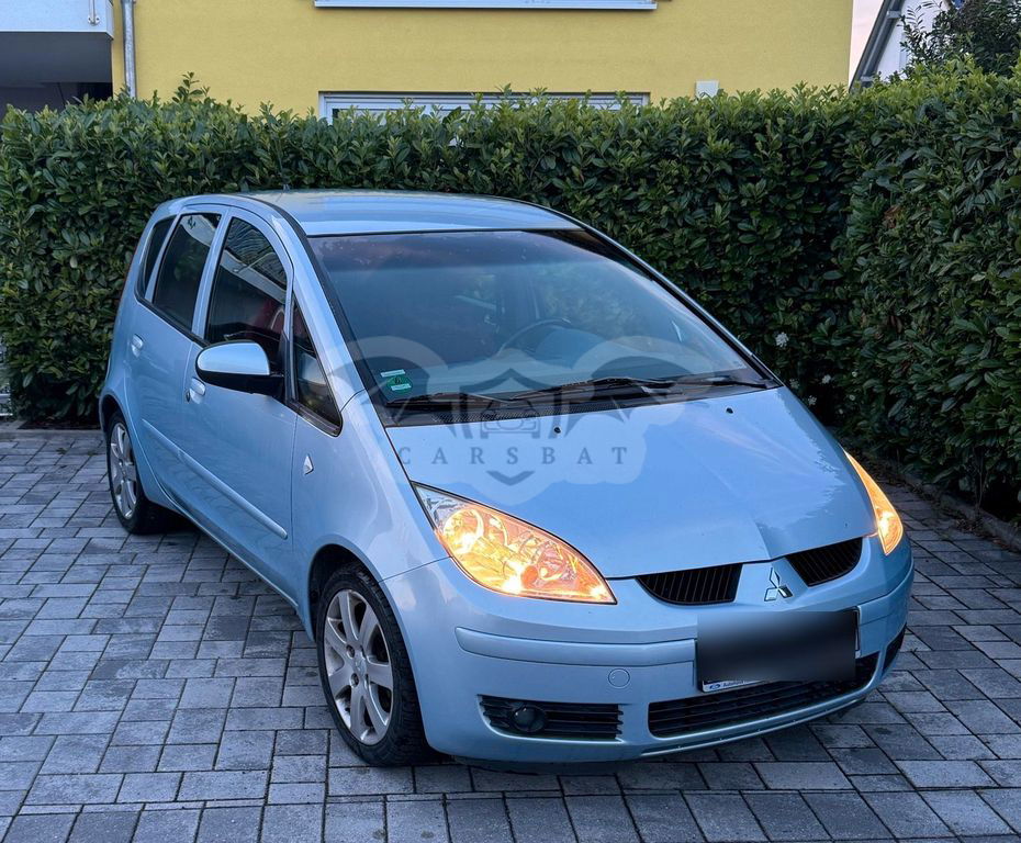Mitsubishi Colt 2004