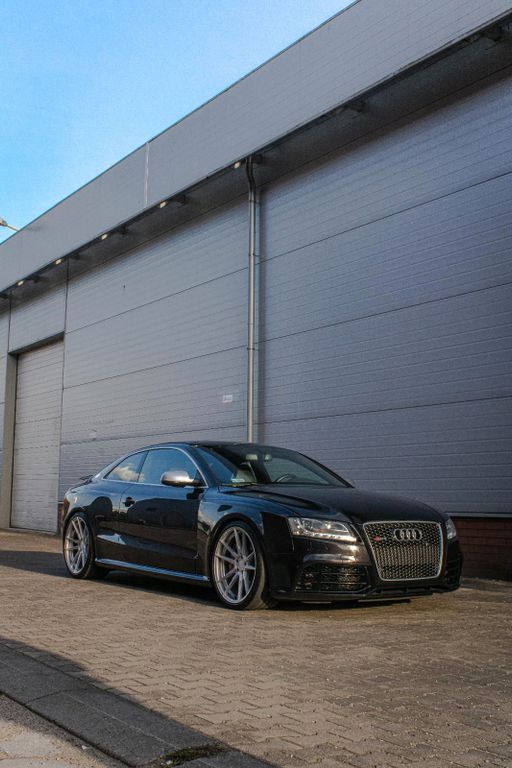 Audi RS5 2010