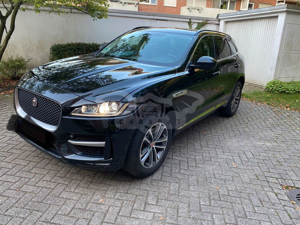 Jaguar F-Pace 2016