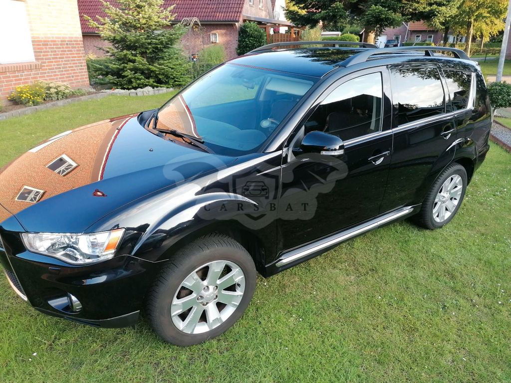 Mitsubishi Outlander 2011