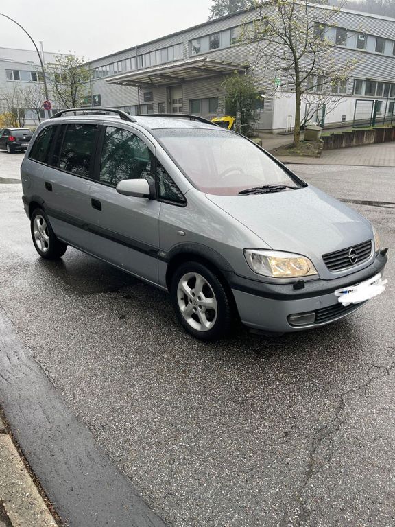 Opel Zafira 2002