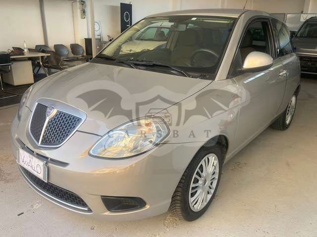 Lancia Ypsilon 2010