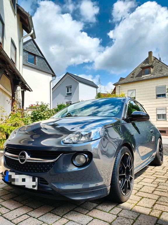 Opel Adam 2016