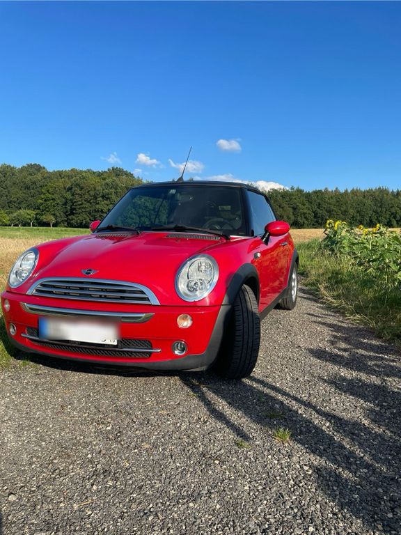 Mini Cabrio 2004