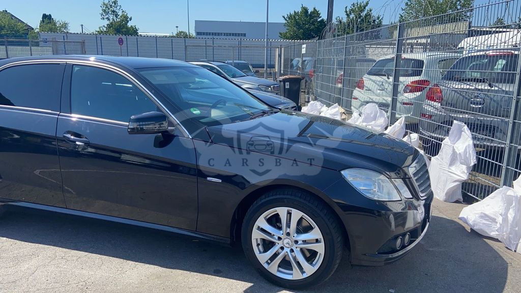 Mercedes-Benz 350 2010