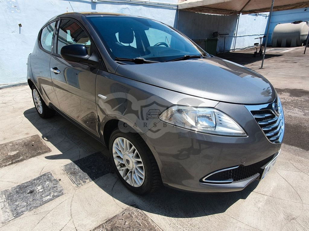 Lancia Ypsilon 2015
