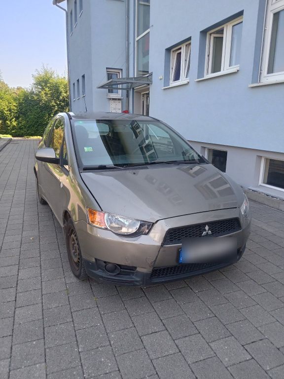 Mitsubishi Colt 2011