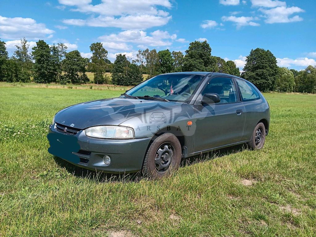 Mitsubishi Colt 1998
