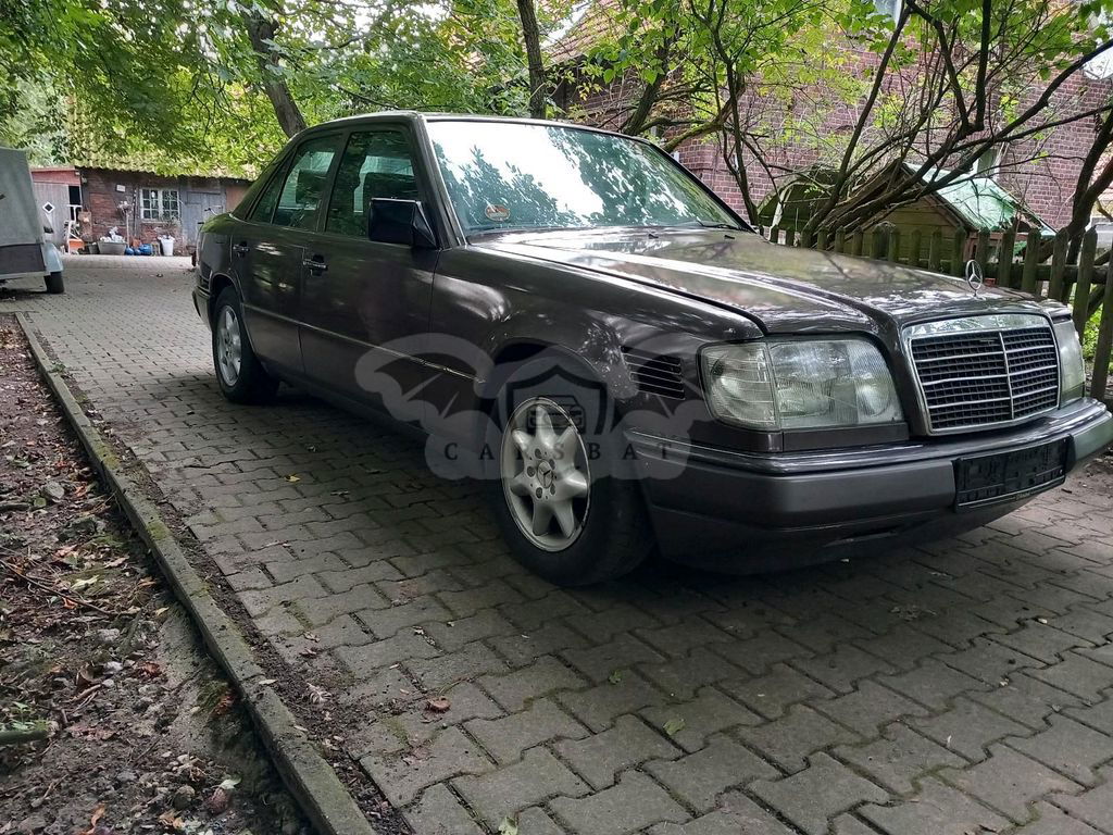 Mercedes-Benz 250 1996
