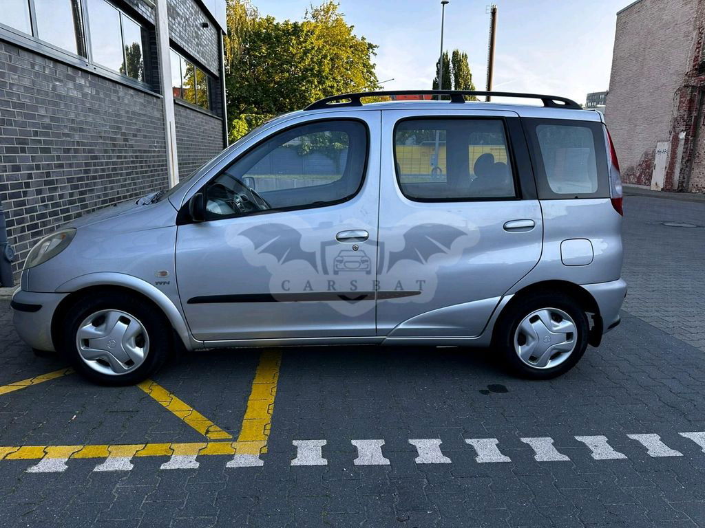 Toyota Verso 2001