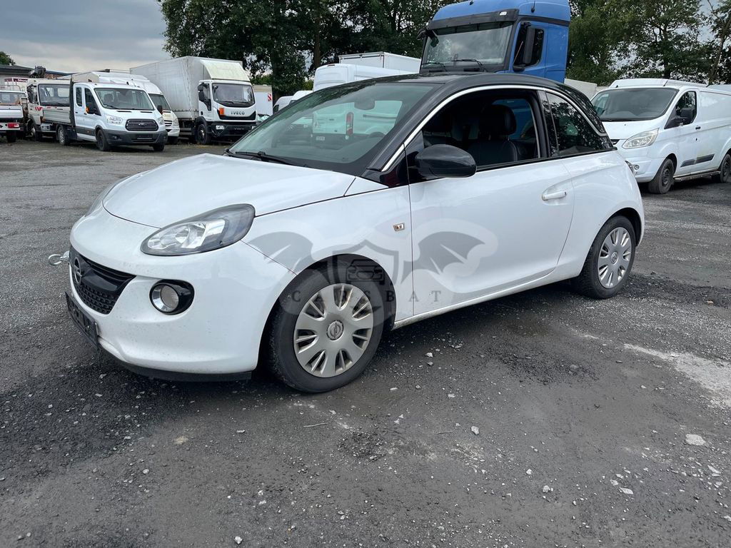 Opel Adam 2016