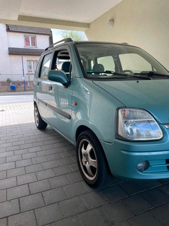 Opel Agila 2004