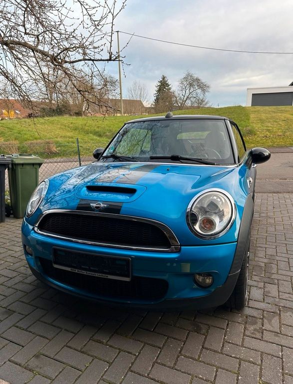 Mini Cabrio 2010