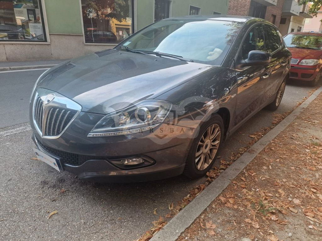 Lancia Delta 2011