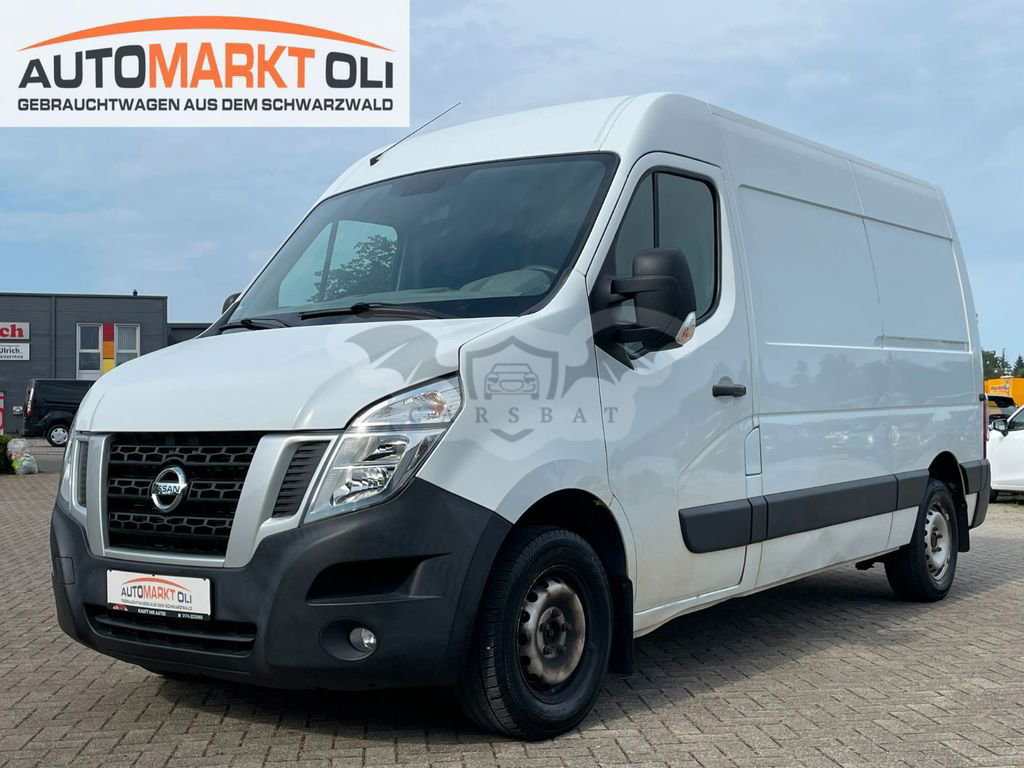 Nissan NV400 2015