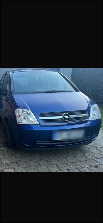 Opel Insignia 2003