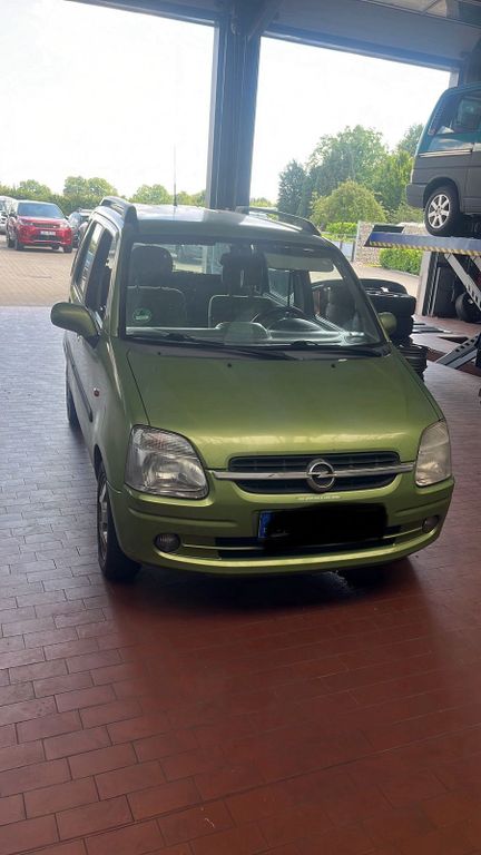 Opel Agila 2000