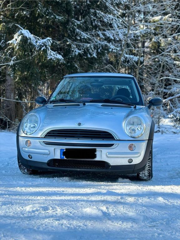 Mini One 2004