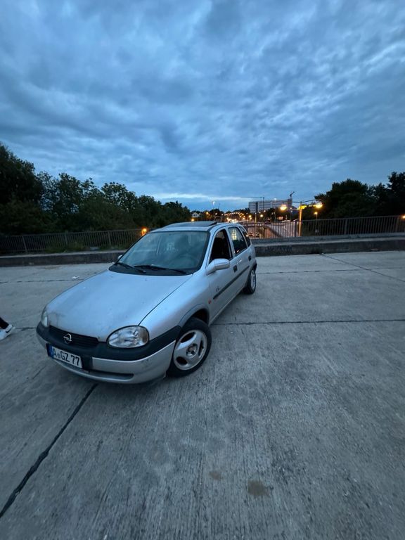Opel Corsa 1998