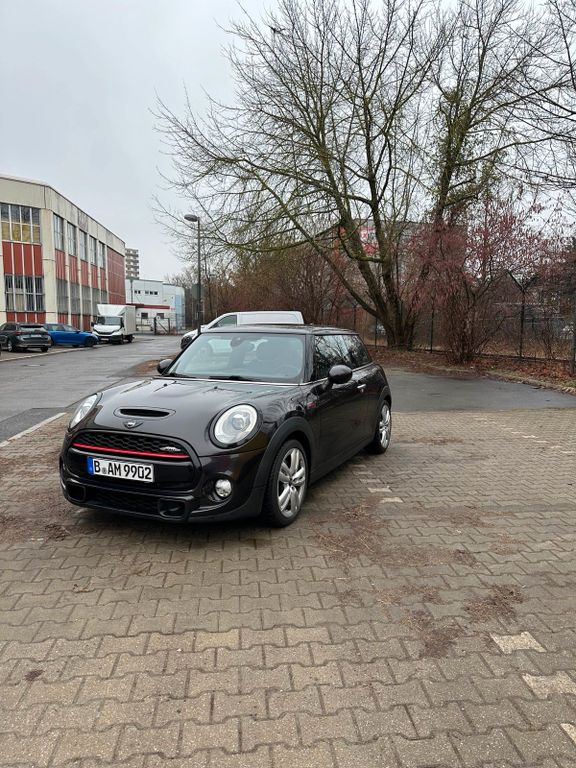 Mini John Cooper Works 2014