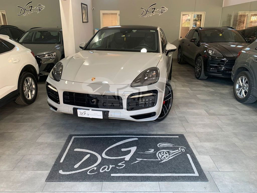 Porsche Cayenne 2020