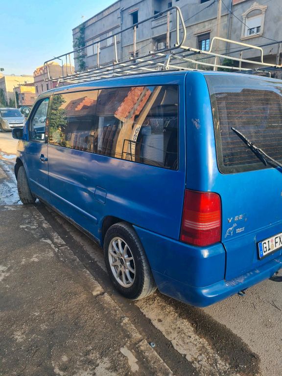 Mercedes-Benz V 220 2000