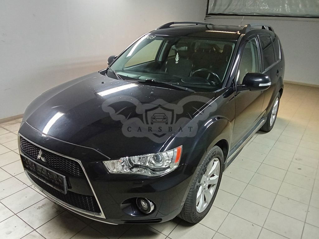 Mitsubishi Outlander 2011