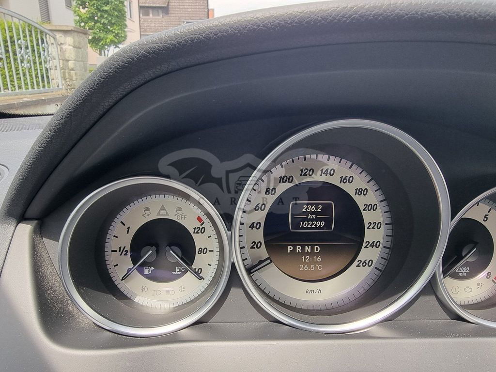 Mercedes-Benz CE 200 2013