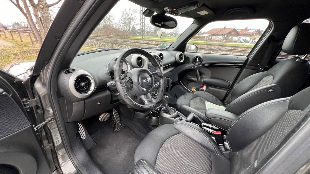 Mini Countryman 2012