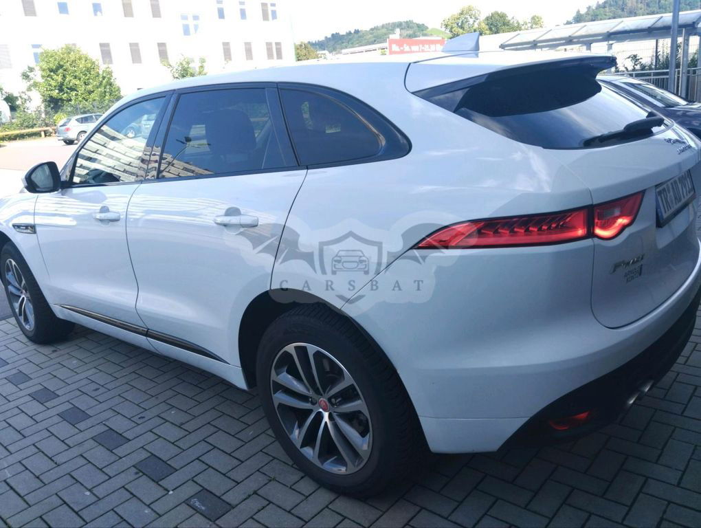 Jaguar F-Pace 2017