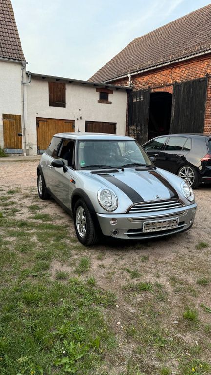 Mini One 2005