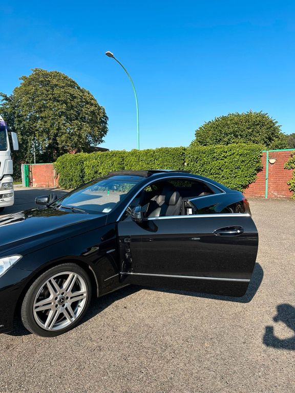 Mercedes-Benz 350 2012