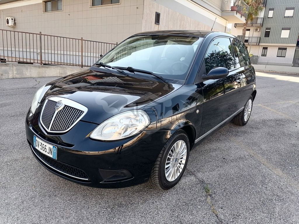 Lancia Ypsilon 2009