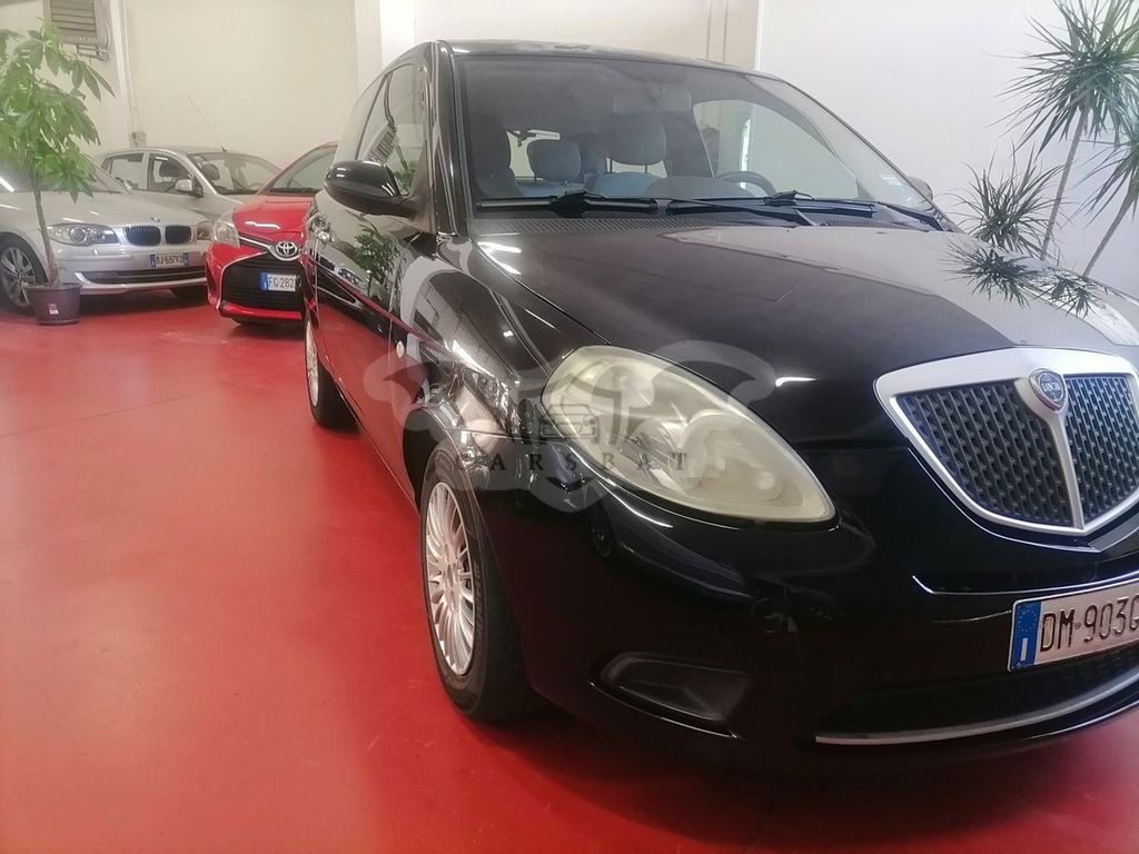 Lancia Ypsilon 2008