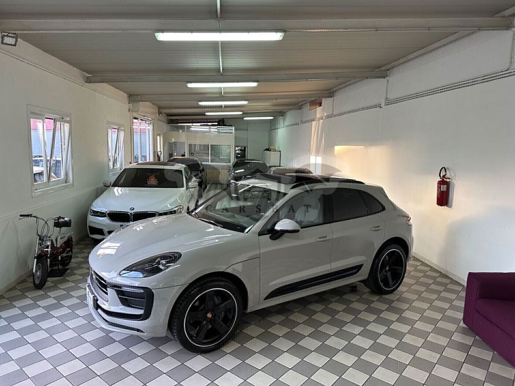 Porsche Macan 2022