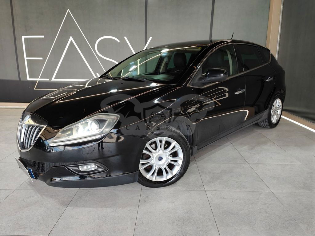 Lancia Delta 2011